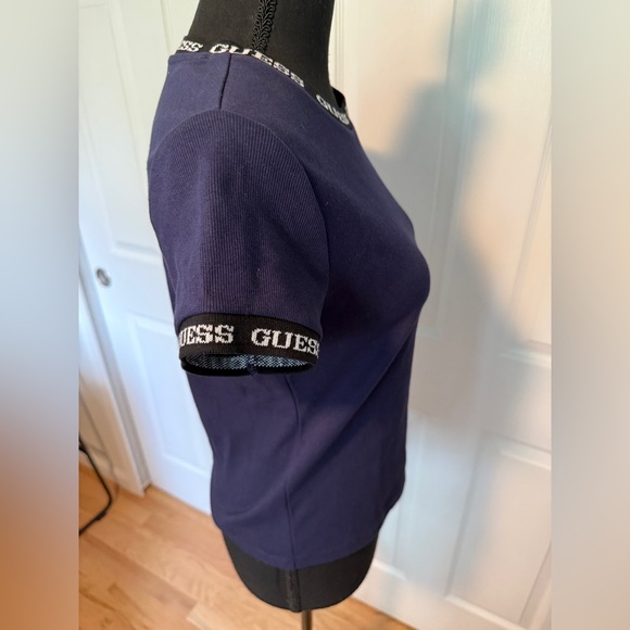 Guess blue tshirt - Picture 6 of 8